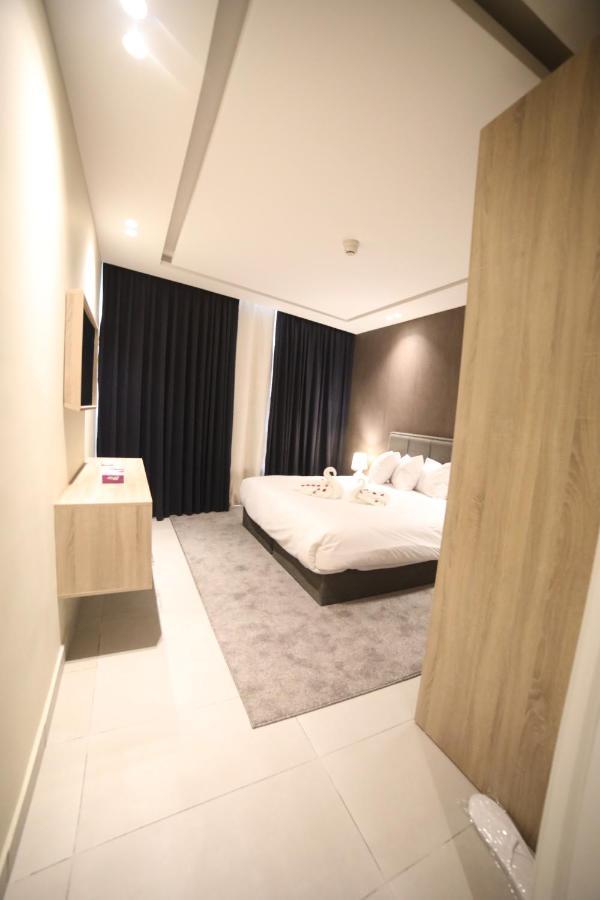 فندق صحارى الخليج Sahara Gulf Hotel Apartments Амман Экстерьер фото